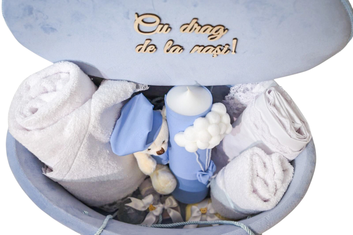 Trusou botez albastru cu ursulet si lumanare [5]