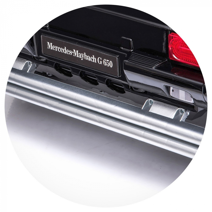 Masinuta electrica Chipolino SUV Mercedes Maybach G650 black cu scaun din piele si roti EVA [7]