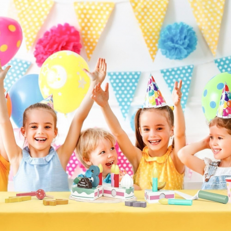 Tort de jucarie din lemn Happy Cake Montessori copii [6]