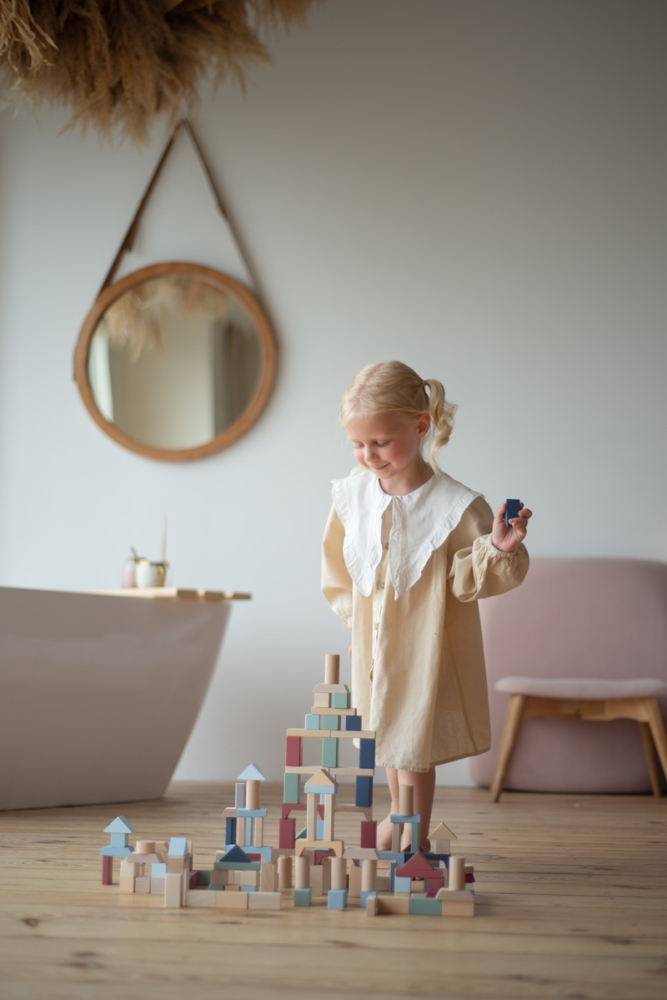 Jucarie din lemn, Cubika, Kit 100 de piese de constructie - Pastel [4]