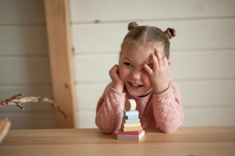 Jucarie din lemn, Cubika, Piramida 4 - Pastel [3]