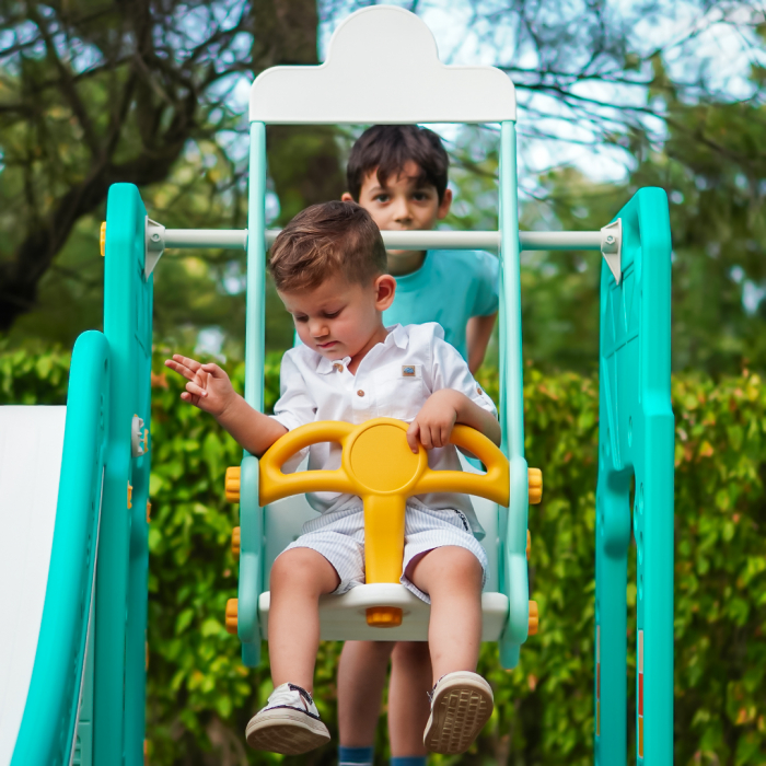 Ansamblu de joaca Kinderplay pentru copii, 4 in 1 cu tobogan, leagan si casuta tip autobuz, verde [5]