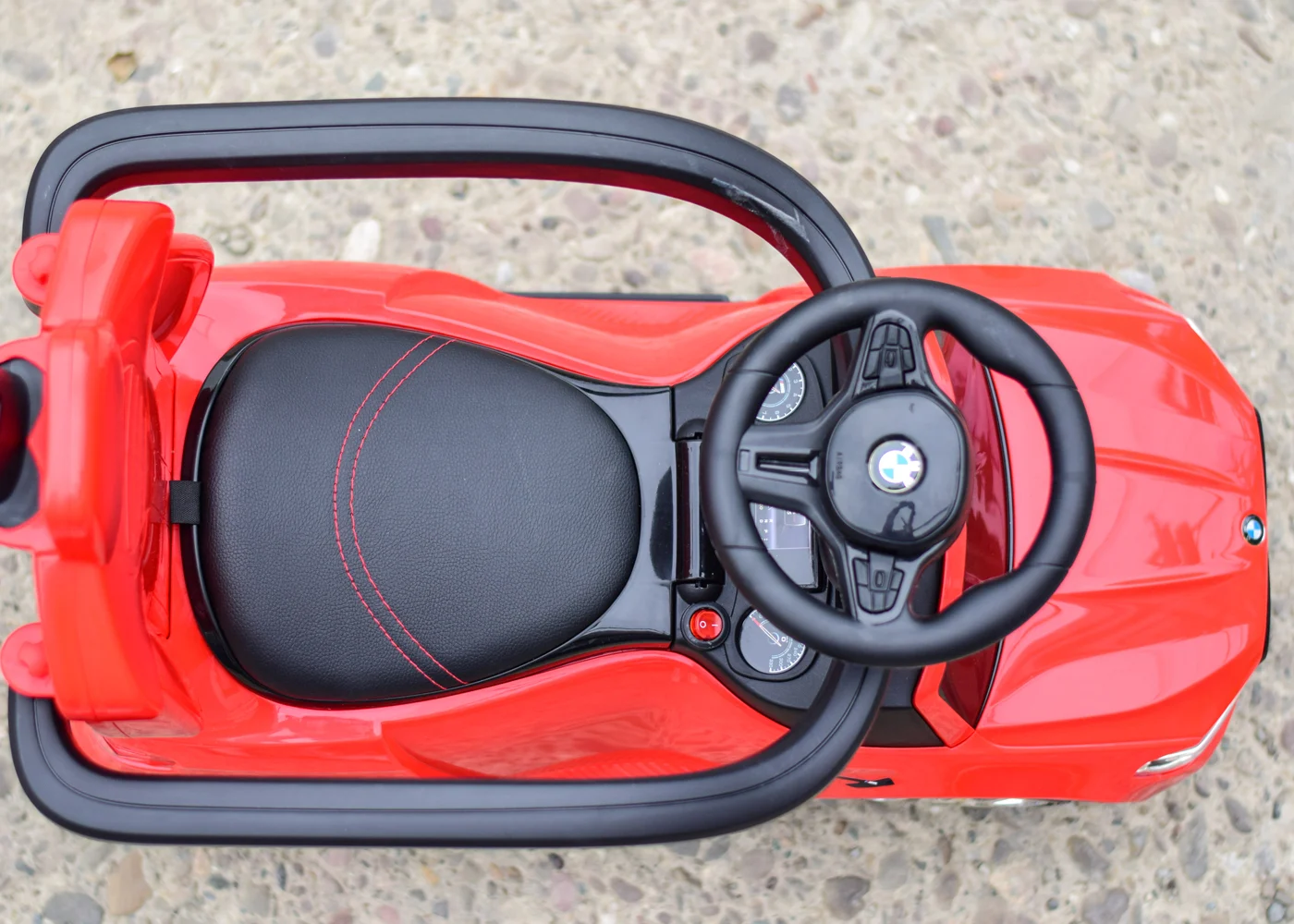 Masinuta pentru copii intre 1 si 3 ani, BMW M5, rosu [7]