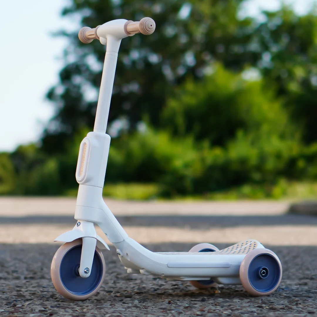 Kinderplay Concept, trotineta electrica cu aburi si lumini pentru copii, 3 roti, 30W, 6V 4.5Ah, alba [8]