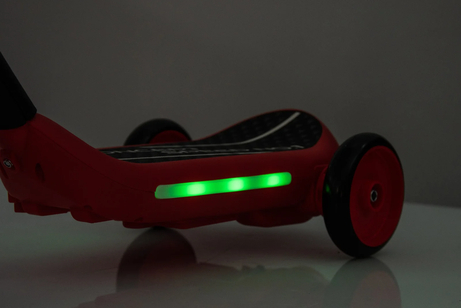 Kinderplay Concept, trotineta electrica cu aburi si lumini pentru copii, 3 roti, 30W, 6V 4.5Ah, albastru si galben [7]