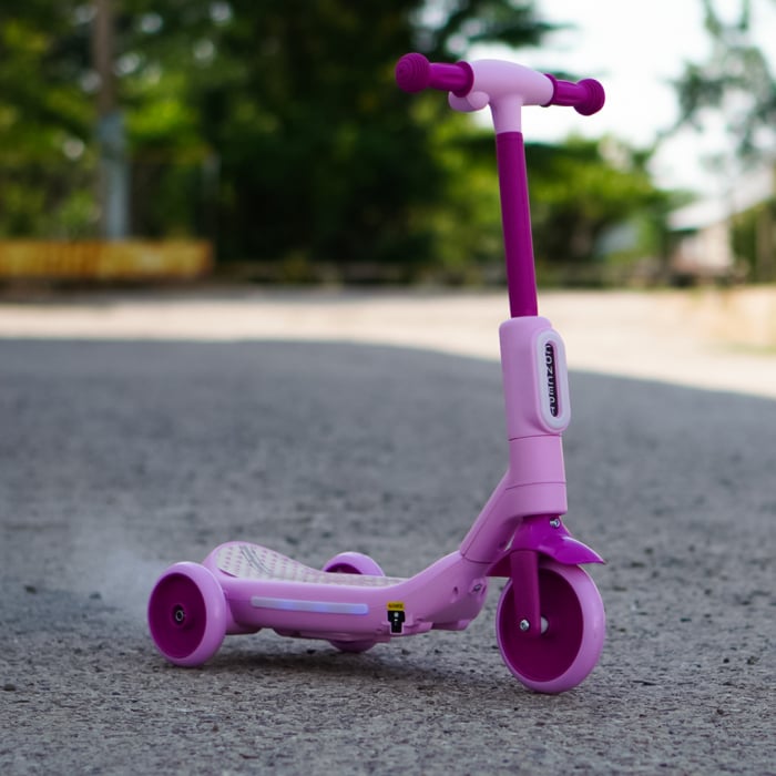 Kinderplay Concept, trotineta electrica cu aburi si lumini pentru copii, 3 roti, 30W, 6V 4.5Ah, roz [9]