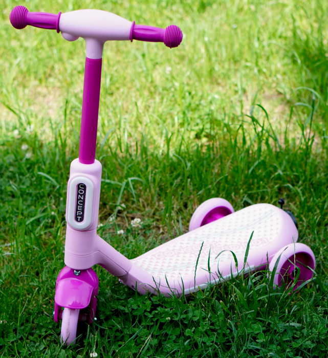 Kinderplay Concept, trotineta electrica cu aburi si lumini pentru copii, 3 roti, 30W, 6V 4.5Ah, roz [14]