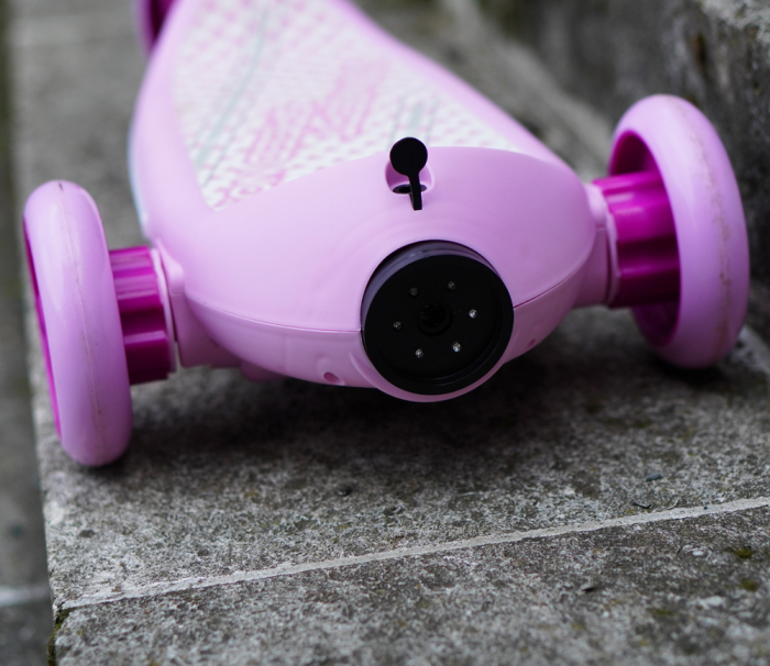 Kinderplay Concept, trotineta electrica cu aburi si lumini pentru copii, 3 roti, 30W, 6V 4.5Ah, roz [19]