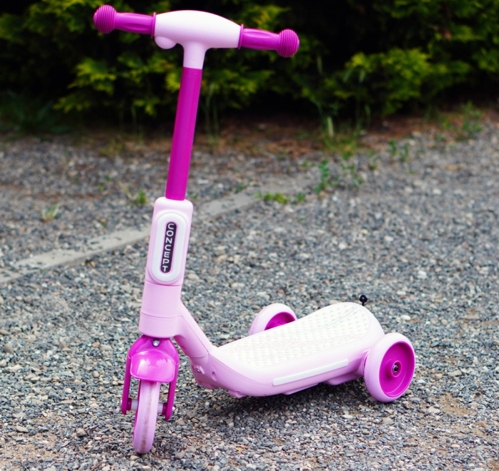 Kinderplay Concept, trotineta electrica cu aburi si lumini pentru copii, 3 roti, 30W, 6V 4.5Ah, roz [17]