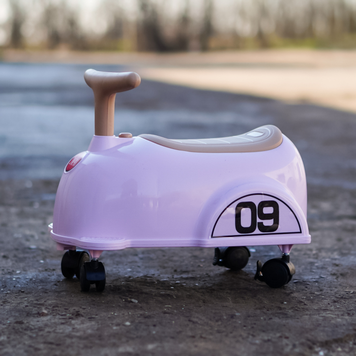 Premergator Kinderplay BabyCar tip masinuta, pentru copii intre 1 si 2 ani, design ergonomic, echipare standard, roze [3]