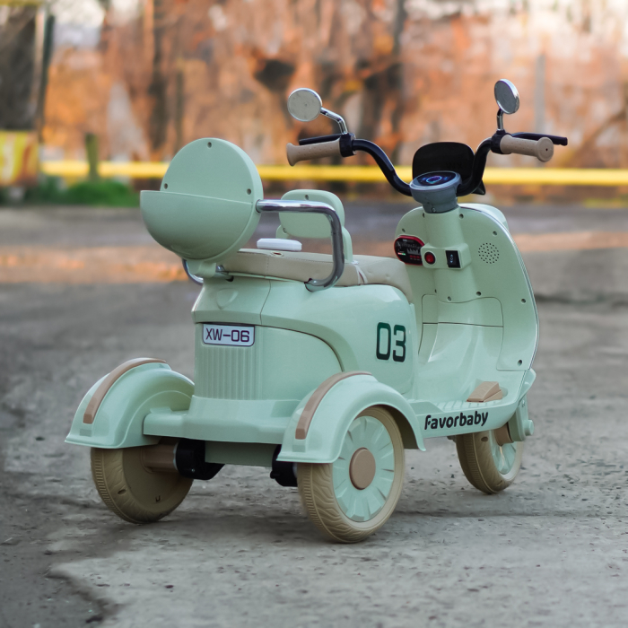 Scuter electric FavorBaby cu 3 roti pentru copii, 2 locuri, telecomanda inclusa, 70W, music player, efecte sonore si luminoase, verde [6]