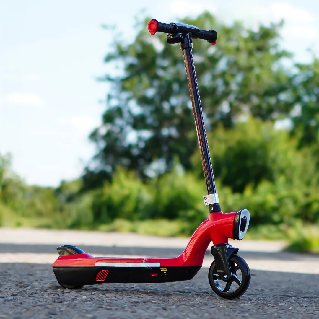Trotineta electrica Kinderplay, pentru copii de peste 6 ani, 45W, 12V, lumini, roti moi din spuma, rosie [2]