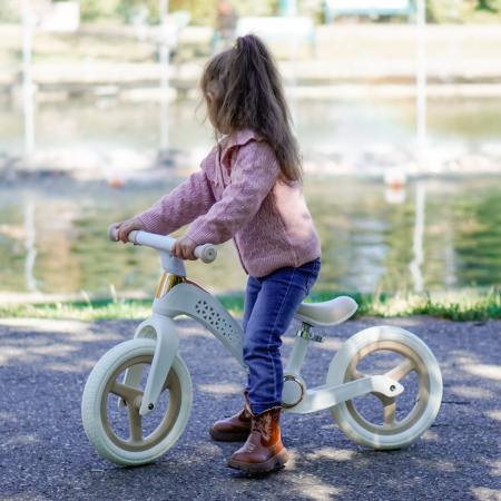Bicicleta fara pedale pentru copii, Kinderplay Balance Bike, cu lumini LED pliabila, roti gonflabile 12 inch, alb-bej [2]