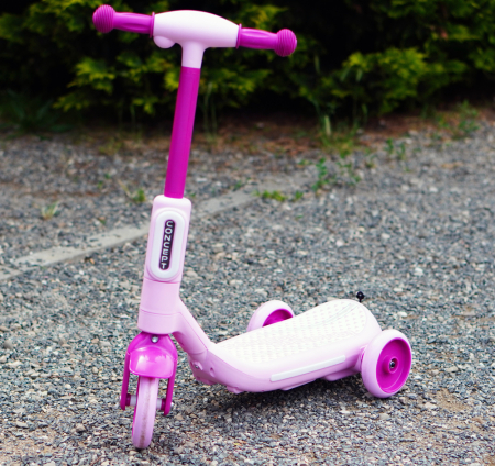 Kinderplay Concept, trotineta electrica cu aburi si lumini pentru copii, 3 roti, 30W, 6V 4.5Ah, roz [17]