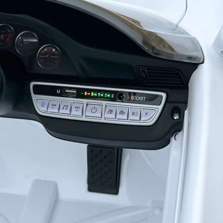 Masinuta electrica pentru copii 2-5 ani, RUF CTR 3 70W 12V, echipata premium, alba [12]