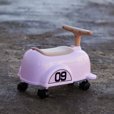 Premergator Kinderplay BabyCar tip masinuta, pentru copii intre 1 si 2 ani, design ergonomic, echipare standard, roze [5]