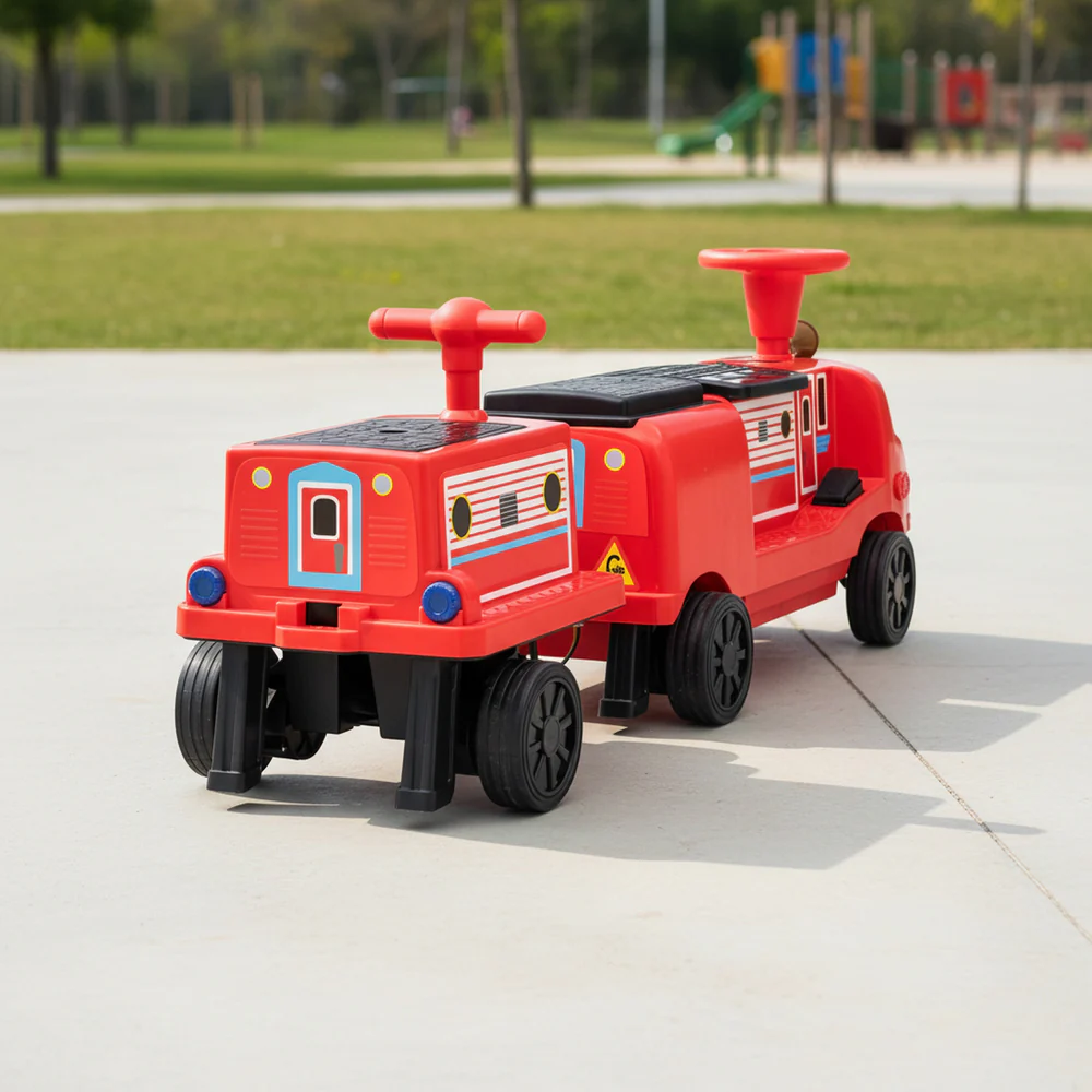 Trenulet electric CHUGGINGTON cu 2 vagoane extra, pentru 4 copii, 180W, 12V 7Ah roti moi, rosu [16]