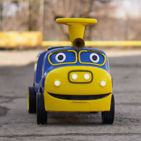 Trenulet electric pentru 2 copii 3-6 ani, CHUGGINGTON, 90W 12V, roti moi, albastru [2]