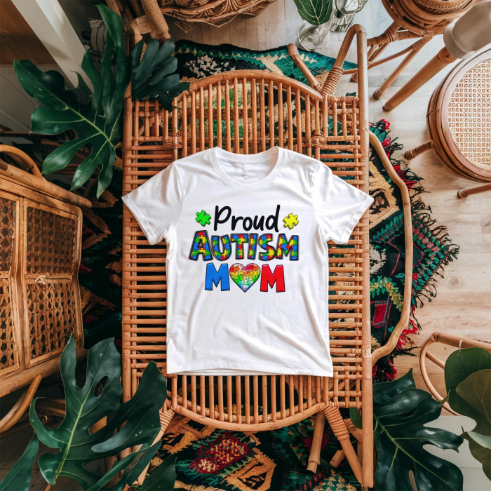 Tricou Proud Autism Mom [2]