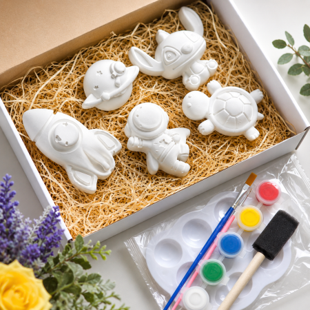 Pictura, Desen si Creatie - Set Creativ pentru Copii – Figurine de Pictat + Culori