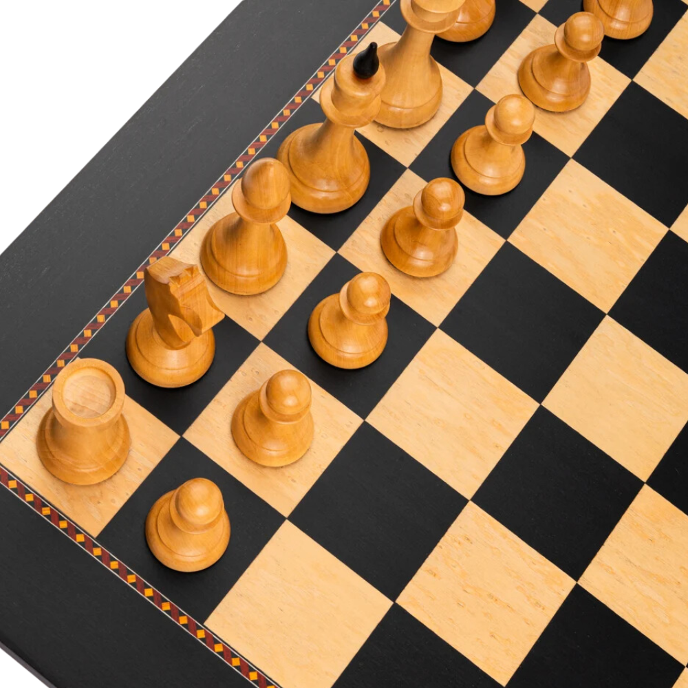 Hivatalos Queen's Gambit sakkkészlet [2]