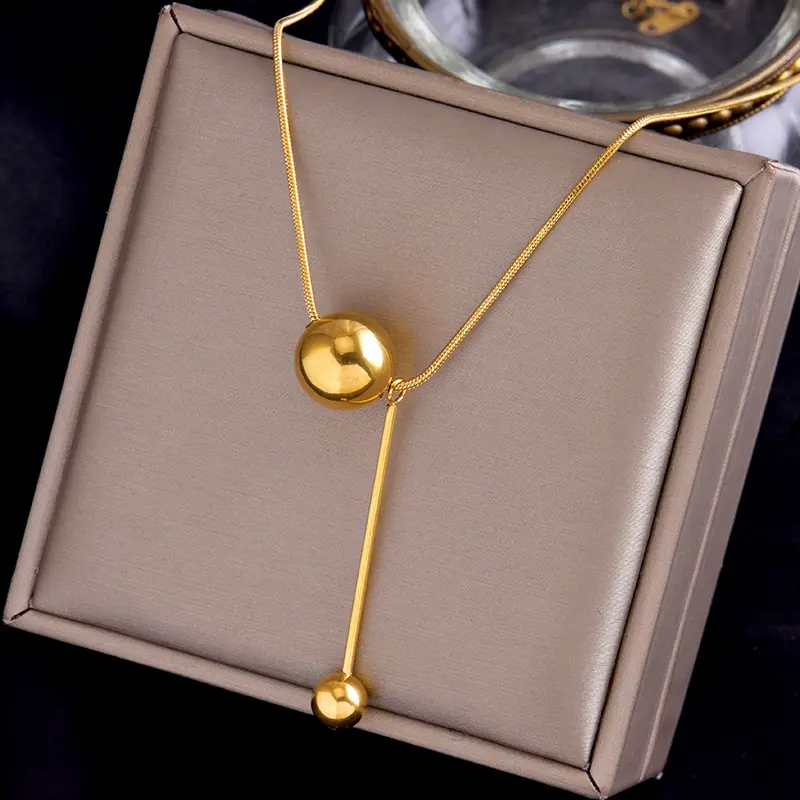 Colier Golden Ball [1]