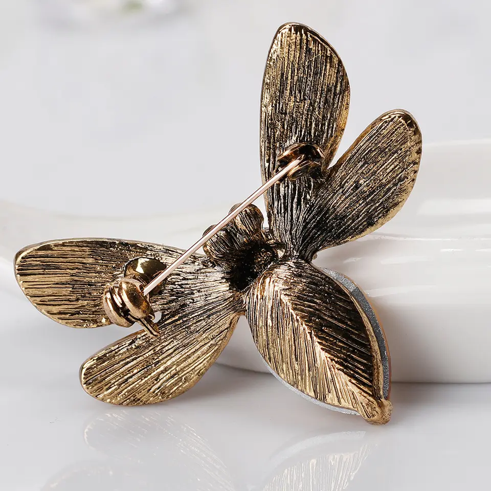 Brosa  Red Bee [1]