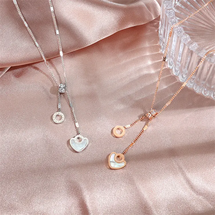 Lantisoare Cu Pandantiv - Colier Heart Shaped