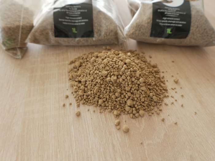 Akadama Japoneză Profesională pentru Bonsai 2-5 mm la 1L - Echilibru Perfect între Apă, Aer și Minerale [7]