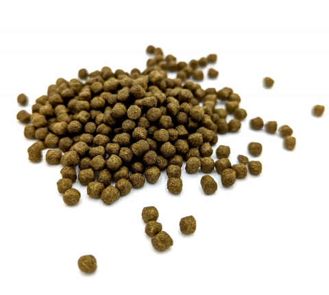 Mancare koi premium KOI PRO 360 Sensitive SINK (scufundabil) 4,5 mm - 4.5 kg (ideala pentru anotimpul rece) [1]