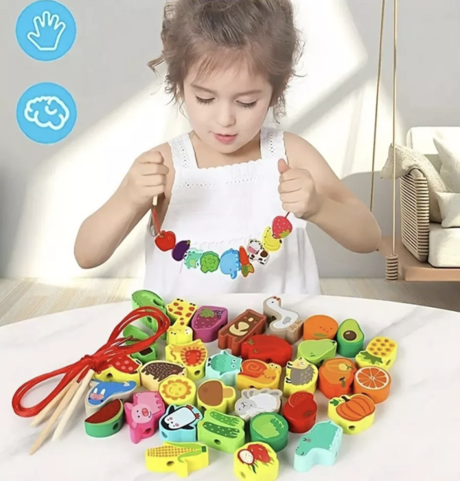 Joc Montessori de siretuit cu 42 piese animale, din lemn [3]