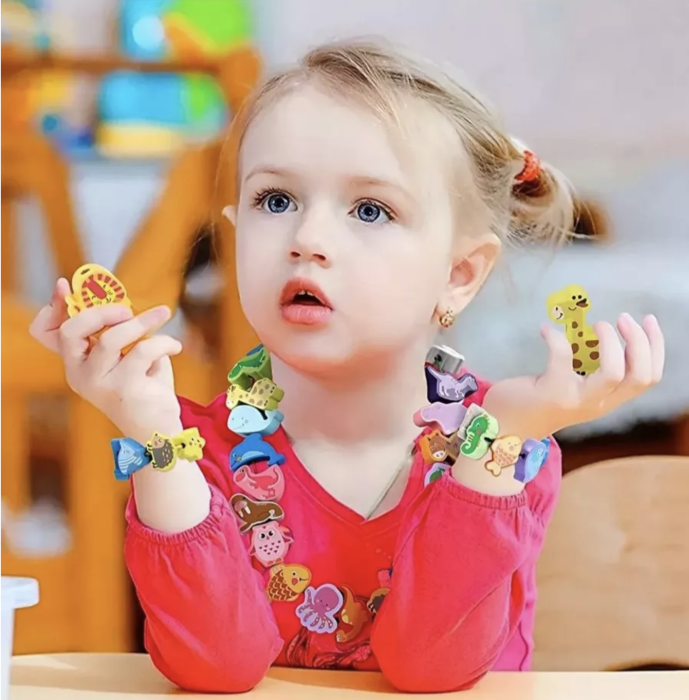 Joc Montessori de siretuit cu 42 piese animale, din lemn [2]