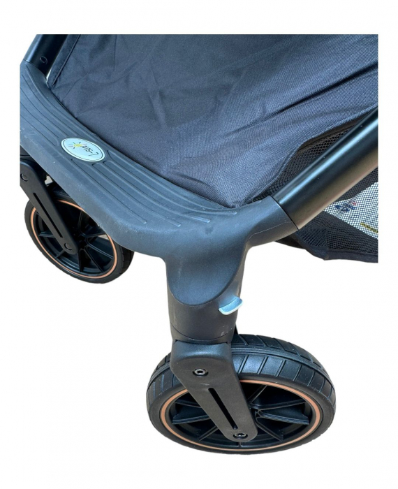 Carucior reversibil pliabil, cu husa picioare, 0-36 luni, C7 Negru cu auriu [23]
