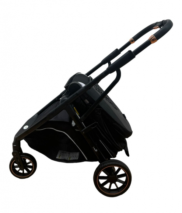 Carucior reversibil pliabil, cu husa picioare, 0-36 luni, C7 Negru cu auriu [21]