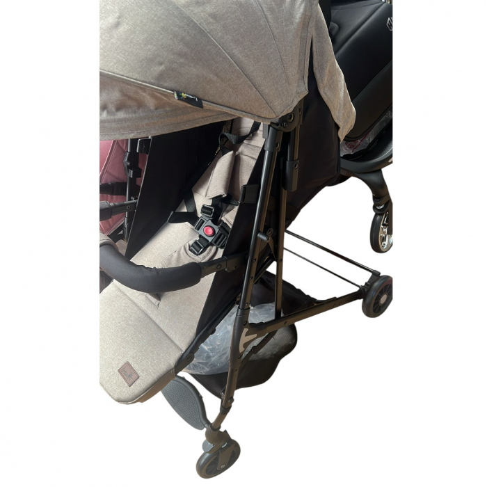Carucior sport C5, crem, ultra usor, compact, cu sistem One Hand Folding si functie tip troller [3]