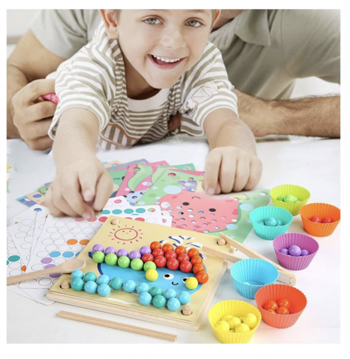 Joc educativ Mozaic Montessori cu 77 bile din lemn, boluri din silicon, penseta si sabloane, +3 ani [10]