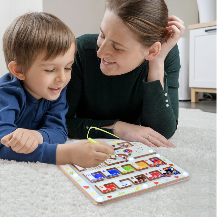 Joc Montessori Labirintul magnetic cu bile colorate si operatiuni matematice, din lemn [7]