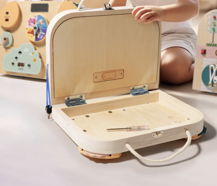 Joc Montessori Placa Busy Board Trafic, dubla, cu 8 activitati, din lemn [3]