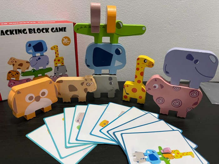 Jucarie Montessori de echilibru, Set 10 animale de stivuit, din lemn [8]