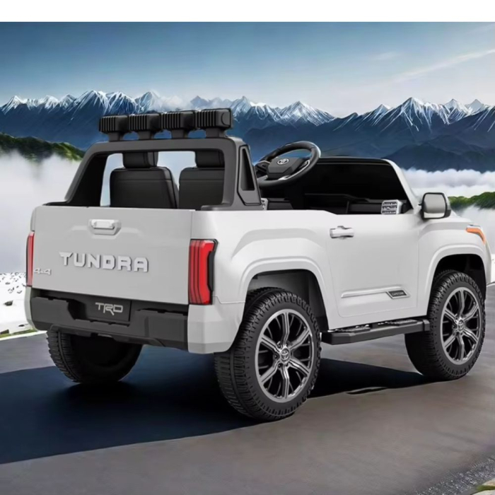 Masina electrica copii Toyota pickup, licentiata, 12V 7Ah, 2 motoare 550, telecomanda 2.4G, 3-8 ani, Alb [3]