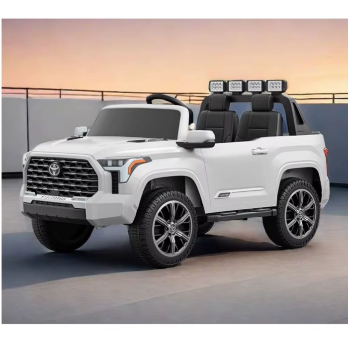 Masina electrica copii Toyota pickup, licentiata, 12V 7Ah, 2 motoare 550, telecomanda 2.4G, 3-8 ani, Alb [2]
