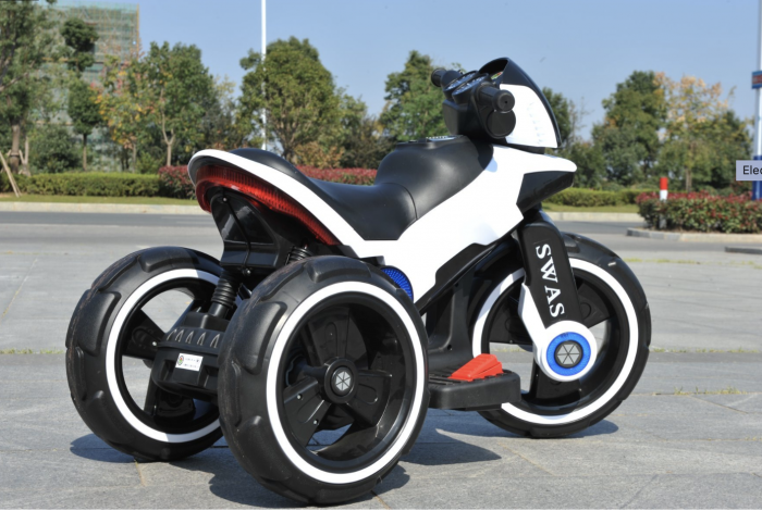 Motocicleta eléctrica pentru copii, doua motoare, acumulator 12V, cu muzica si lumini, alba [2]