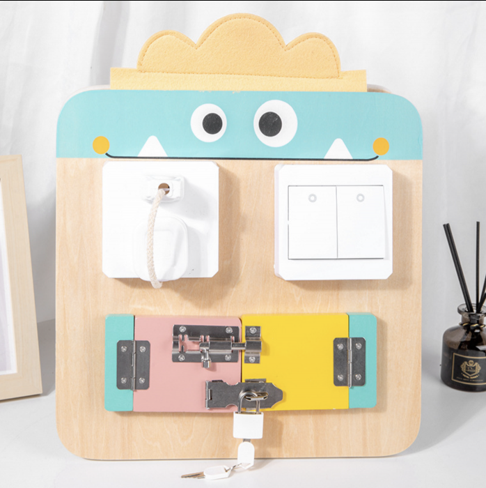 Placa activitati Montessori Busy Board pliabila si reversibila 17 activitati, din lemn [5]