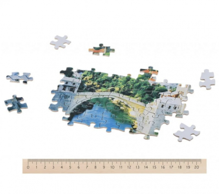 Puzzle clasic, 300 piese, Orasul de langa munte [3]