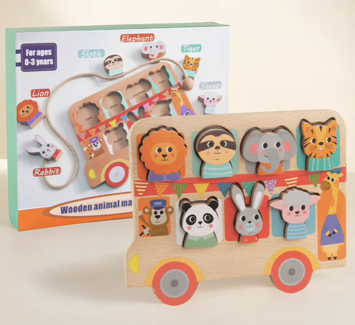 Puzzle incastru si snuruit din lemn Autobuzul cu animale, 7 figurine 3D, Montessori, +18 luni [8]
