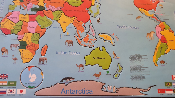 Puzzle magnetic Harta Lumii [3]