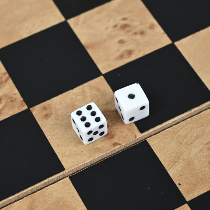 Set sah magnetic si table din lemn, pliabil, 35 cm [3]