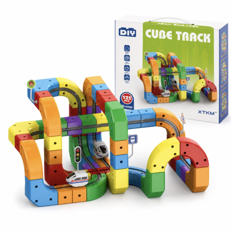 Trenulete si Locomotive - Set de constructie Cube Track cu tren electric USB si pista 3D modulara, 123 piese, 3 ani+