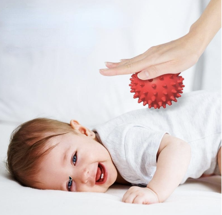 Set 8 mingi senzoriale pentru bebelusi, colorate, cu texturi diferite, 18 luni+ [2]