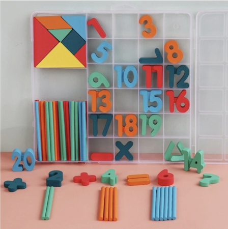 Jocuri si Jucarii - Cutie de invatare cu tangram, cifre, semne matematice, din lemn